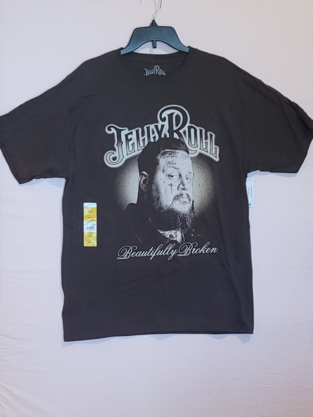 NWT T-Shirt JELLY ROLL Sz Lrg Dark Brown "Beautifully Broken" Graphic New!